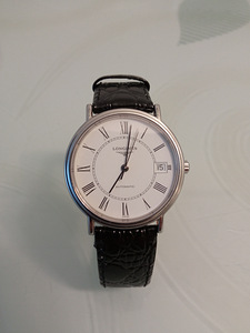 Швейцарские часы Longines PRÉSENCE L4.320.4.12.2 (1 фото из 3)