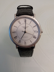 Швейцарские часы Longines PRÉSENCE L4.320.4.12.2 (2 фото из 3)