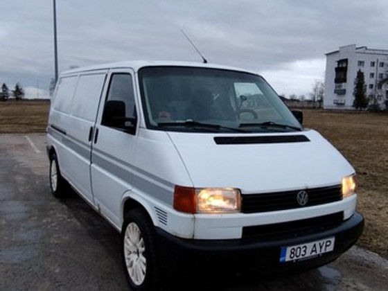 VW Transporter Kasten 1996 2.4 дизель.ТО до 03.2027