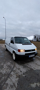 VW Transporter Kasten 1996 2.4 дизель.ТО до 03.2027 (1 фото из 5)