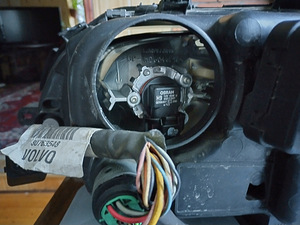 Volvo esituli (2 foto / 8)