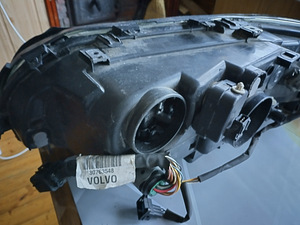 Volvo esituli (8 foto / 8)