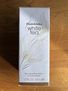 Elizabeth Arden White Tea парфюмированный спрей 50мл (1 фото из 1)