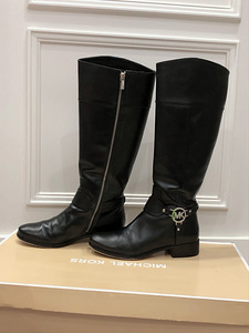 Michael Kors сапоги (2 фото из 4)