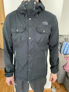 Мужская ветровка The North Face (1 фото из 5)