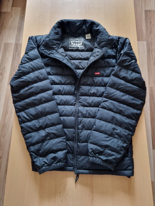 Meeste kevad-sügis jope Levis / Мужская куртка Levis (2 фото из 3)
