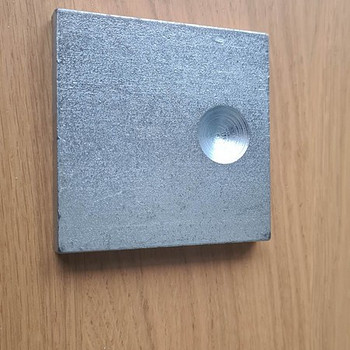 Metallplaat 80x80x10mm