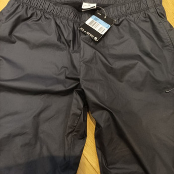 Новые штаны Nike