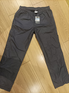 Новые штаны Nike (5 фото из 5)