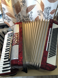 Akordeon Horch Superior (3 foto / 8)