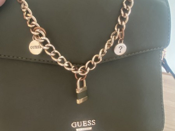 Сумка GUESS