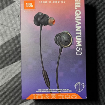 JBL Квант 50
