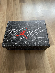 Jordan 4 Retro Military Black (5 foto / 6)