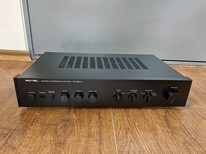 Rotel RA-820AX Stereo integrated amplifier (1 foto / 3)