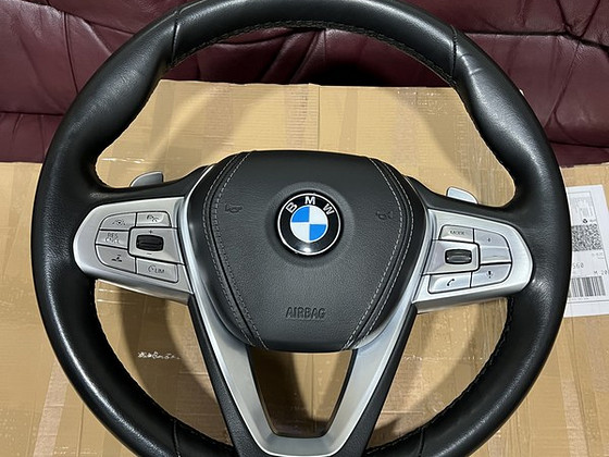 BMW 7 G 11 руль