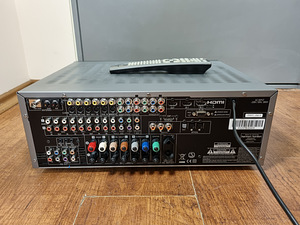 Harman Kardon AVR247 7.1 Channel Audio Video Receiver  (3 foto / 4)