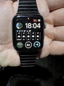 Apple watch series 4 44mm (1 foto / 6)
