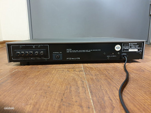 Kenwood KT 80 стерео тюнер (3 фото из 3)