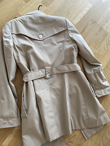 Тренч Calvin Klein (2 фото из 3)