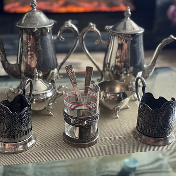 Кофейный набор с подстаканниками