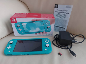 Nintendo Switch Lite (1 фото из 7)