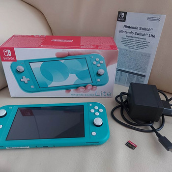 Nintendo Switch Lite