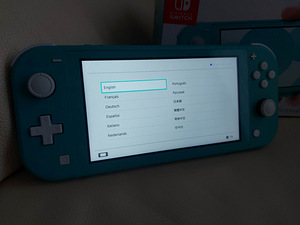 Nintendo Switch Lite (5 фото из 7)