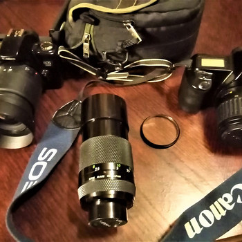 Фотоаппараты Canon.