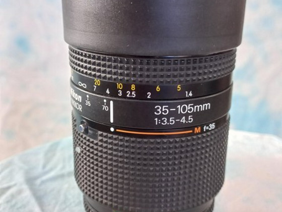 Objektiiv Nikon 35-105 jaoks