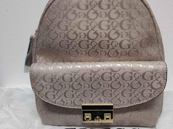 Ноый! Guess рюкзак