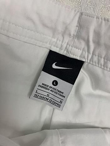 Шорты Nike (3 фото из 5)