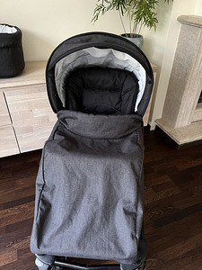 Продам коляску Emmaljunga Edge Duo и прогулочную коляску. (2 фото из 5)
