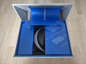 PS4 Slim + Playstation 4 VR (4 foto / 9)