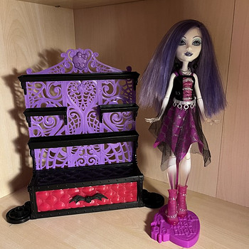 Originaalsed monster high nukud
