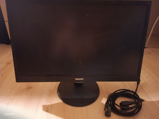 Panen monitori müüki