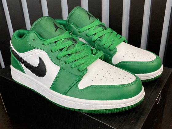 Nike air jordan 1
