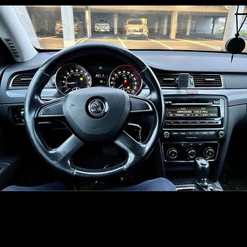 Skoda Superb 1.6tdi 2014