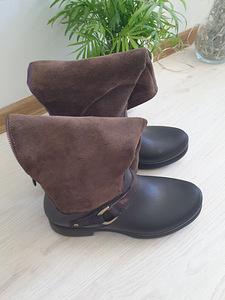 Stiilsed saapad kevadistele Crocs (3 foto / 3)