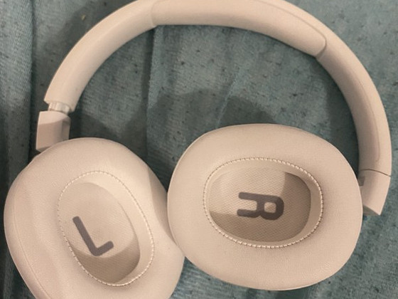 JBL 750 BTNC наушники