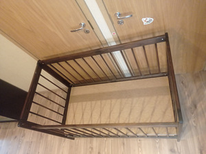 Детская кровать (2 фото из 4)