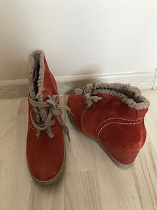 Komplekt (3 foto / 3)