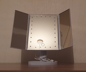 LED-TULEDEGA SUURENDAV PEEGEL (4 foto / 4)