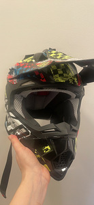 Kiiver BMX L/53-54 jaoks (2 foto / 3)