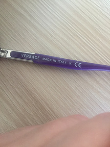 Очки Versace (2 фото из 3)