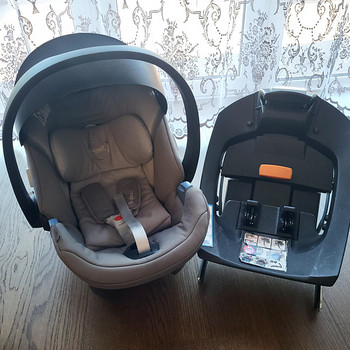 Автокресло cybex + две базы isofix