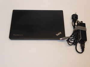 Sulearvuti Lenovo ThinkPad X121 + laadija (2 foto / 6)