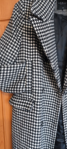 Женское пальто (3 фото из 4)
