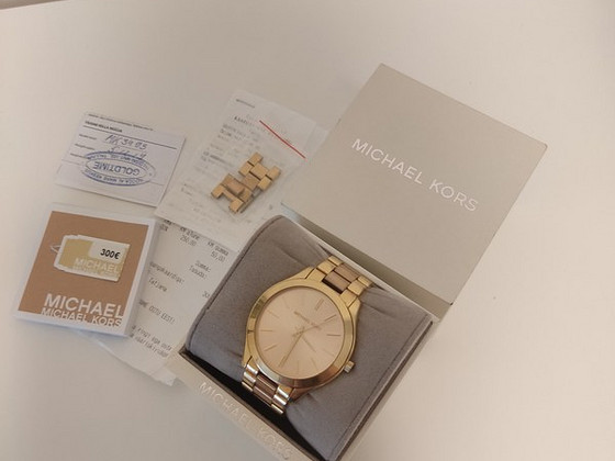 MICHAEL KORS