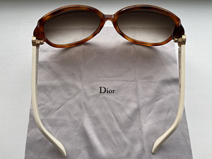 Christian Dior päikeseprillid (2 foto / 4)