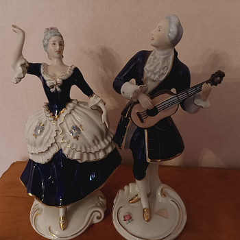 Статуэтка Royal dux